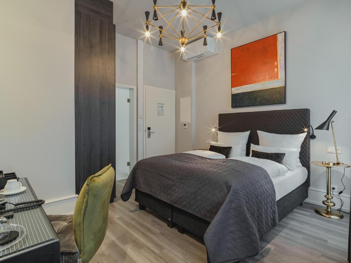 Bs Boutique Hotel ไฮเดลเบิร์ก ภายนอก รูปภาพ