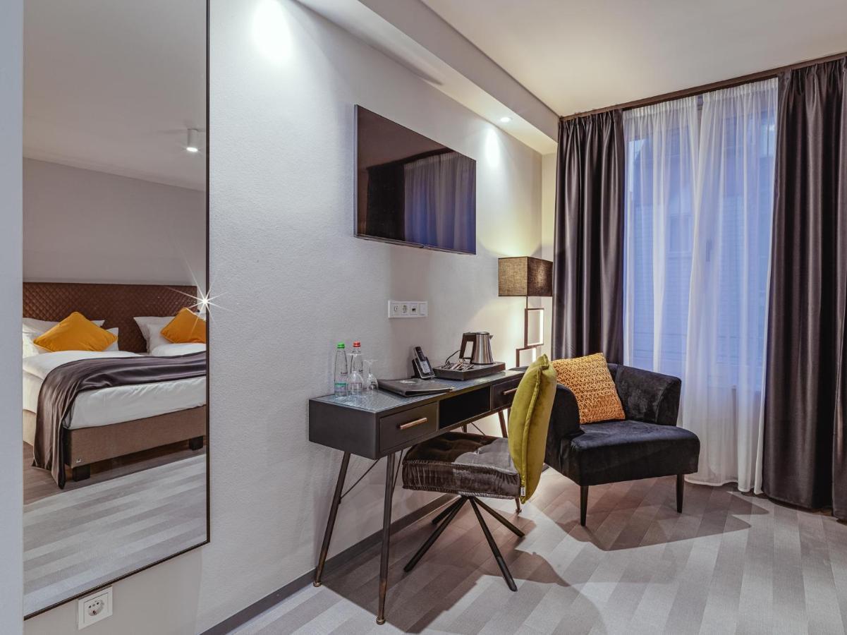 Bs Boutique Hotel ไฮเดลเบิร์ก ภายนอก รูปภาพ