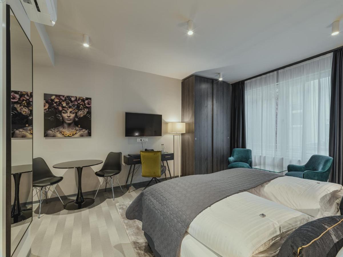 Bs Boutique Hotel ไฮเดลเบิร์ก ภายนอก รูปภาพ